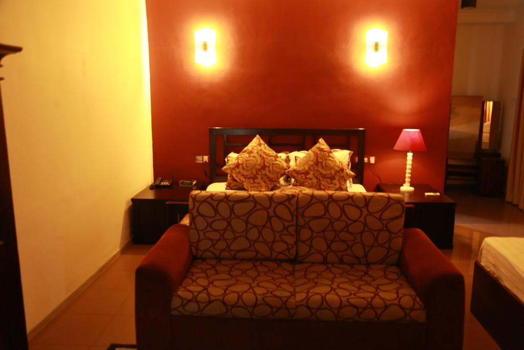 The Canes Boutique Hotel Κολόμπο Εξωτερικό φωτογραφία