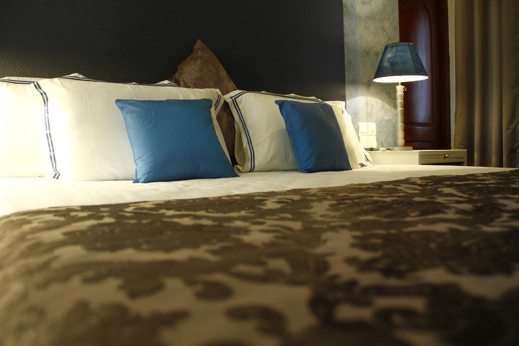 The Canes Boutique Hotel Κολόμπο Δωμάτιο φωτογραφία
