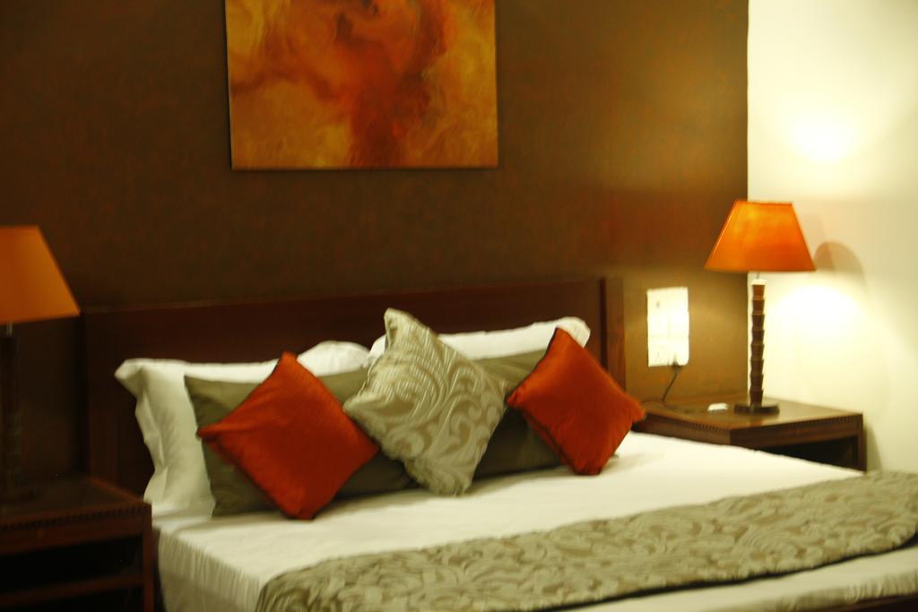 The Canes Boutique Hotel Κολόμπο Δωμάτιο φωτογραφία