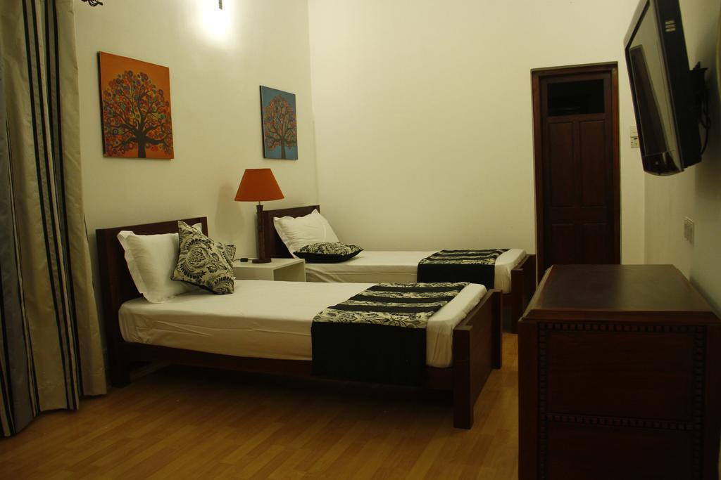 The Canes Boutique Hotel Κολόμπο Δωμάτιο φωτογραφία